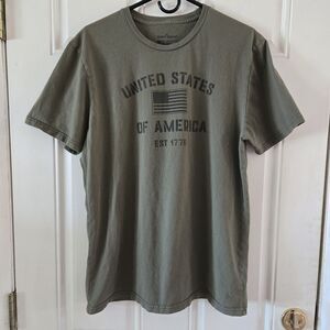 USA Shirt Men’s short sleeve green size large United States of America Est 1778